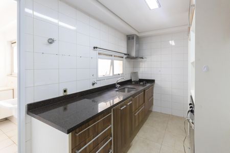 Apartamento para alugar com 125m², 3 quartos e 2 vagasCozinha 