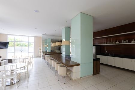 Apartamento para alugar com 125m², 3 quartos e 2 vagasÁrea comum - Salão de festas