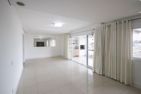 Apartamento para alugar com 125m², 3 quartos e 2 vagasSala