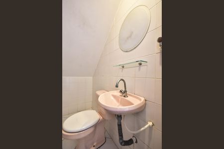 Casa à venda com 240m², 3 quartos e 5 vagasLavabo