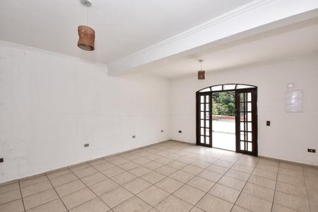 Sala de casa à venda com 3 quartos, 240m² em Jardim Maria Rosa, Taboão da Serra