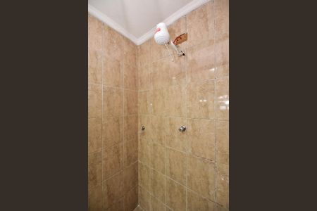 Casa à venda com 240m², 3 quartos e 5 vagasChuveiro da Suíte