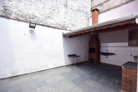 Casa à venda com 240m², 3 quartos e 5 vagasQuintal