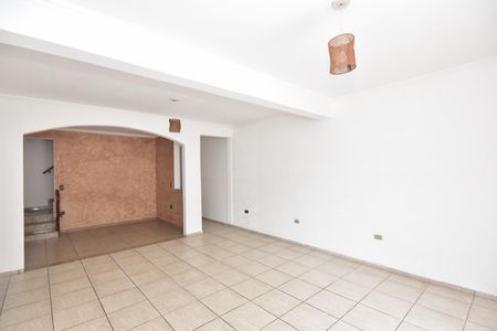 Casa à venda com 240m², 3 quartos e 5 vagasSala