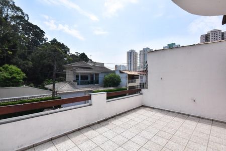 Varanda de casa à venda com 3 quartos, 240m² em Jardim Maria Rosa, Taboão da Serra