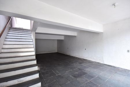 Casa à venda com 240m², 3 quartos e 5 vagasGaragem