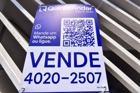 Casa à venda com 240m², 3 quartos e 5 vagasPlaquinha