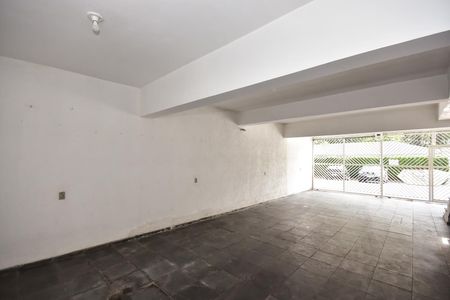 Casa à venda com 240m², 3 quartos e 5 vagasGaragem