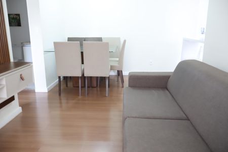 Apartamento para alugar com 61m², 2 quartos e 1 vagaSala