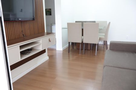 Apartamento para alugar com 61m², 2 quartos e 1 vagaSala