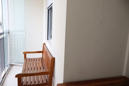 Apartamento para alugar com 61m², 2 quartos e 1 vagaVaranda