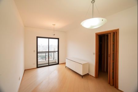 Sala de apartamento para alugar com 2 quartos, 60m² em Chácara Inglesa, São Paulo