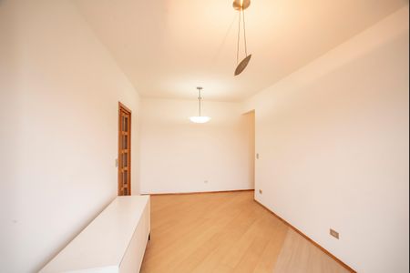 Sala de apartamento para alugar com 2 quartos, 60m² em Chácara Inglesa, São Paulo