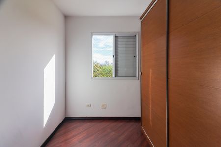Quarto 1 de apartamento para alugar com 2 quartos, 50m² em Jaguaré, São Paulo