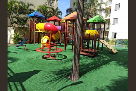 Apartamento à venda com 50m², 3 quartos e 1 vaga Apartamento à venda com 50m², 3 quartos e 1 vagaPlayground