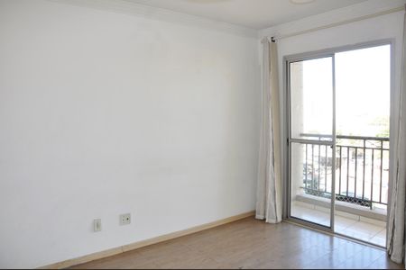 Apartamento à venda com 50m², 3 quartos e 1 vaga Apartamento à venda com 50m², 3 quartos e 1 vagaSala