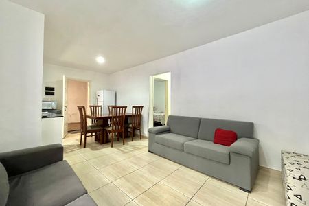 Casa para alugar com 170m², 3 quartos e 2 vagasSala
