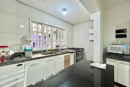 Casa para alugar com 170m², 3 quartos e 2 vagasCozinha