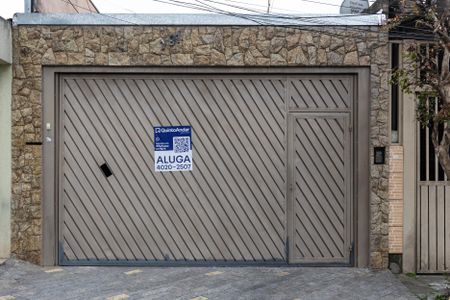 Casa para alugar com 110m², 2 quartos e sem vagaFachada