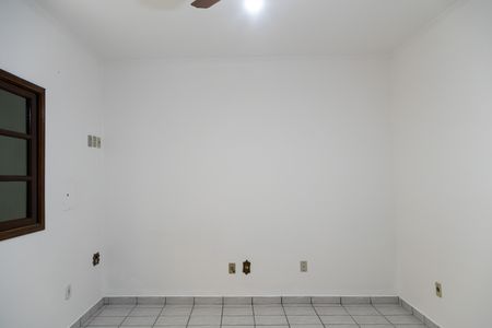 Casa para alugar com 110m², 2 quartos e sem vagaQuarto 2