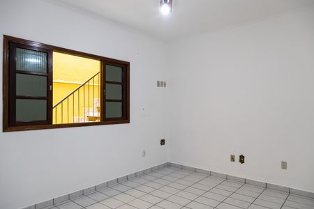 Casa para alugar com 110m², 2 quartos e sem vagaQuarto 2