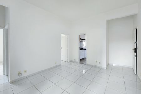 Sala  de apartamento para alugar com 3 quartos, 75m² em Grajaú, Rio de Janeiro