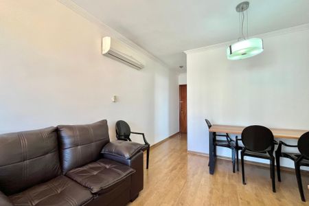Apartamento à venda com 60m², 2 quartos e 1 vagaSala