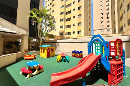 Apartamento à venda com 60m², 2 quartos e 1 vagaÁrea comum - Playground