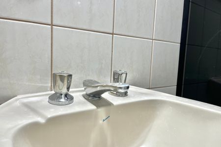 Apartamento à venda com 60m², 2 quartos e 1 vagaBanheiro Corredor