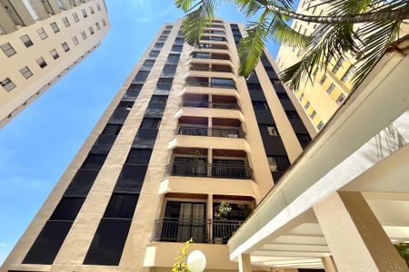 Apartamento à venda com 60m², 2 quartos e 1 vagaFachada