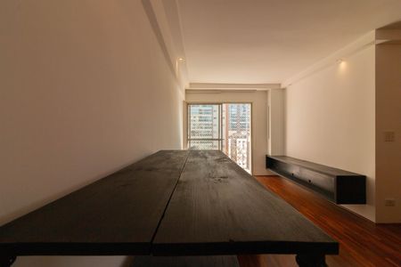 Apartamento para alugar com 72m², 2 quartos e 1 vagaSala