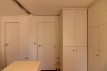 Apartamento para alugar com 72m², 2 quartos e 1 vagaCloset da suíte