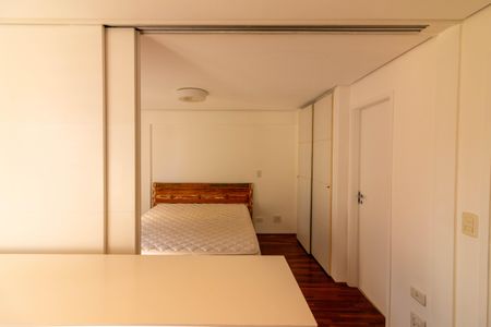 Apartamento para alugar com 72m², 2 quartos e 1 vagaSuíte