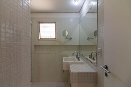 Apartamento para alugar com 72m², 2 quartos e 1 vagaBanheiro da Suíte