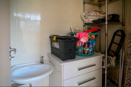 Apartamento à venda com 70m², 2 quartos e 1 vagaBanheiro de Serviço