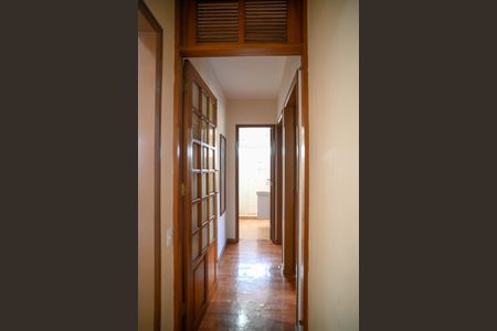 Apartamento à venda com 70m², 2 quartos e 1 vagaCorredor