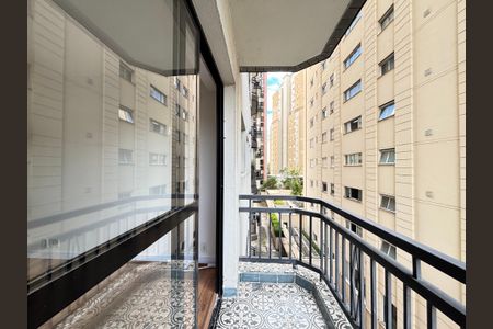 Varanda de apartamento para alugar com 2 quartos, 65m² em Vila Nova Conceição, São Paulo