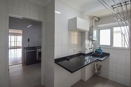 Apartamento à venda com 107m², 3 quartos e 2 vagas Apartamento à venda com 107m², 3 quartos e 2 vagasÁrea de Serviço