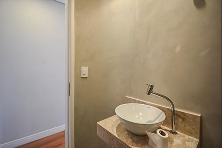 Apartamento à venda com 107m², 3 quartos e 2 vagas Apartamento à venda com 107m², 3 quartos e 2 vagasLavabo