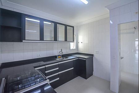 Apartamento à venda com 107m², 3 quartos e 2 vagas Apartamento à venda com 107m², 3 quartos e 2 vagasCozinha