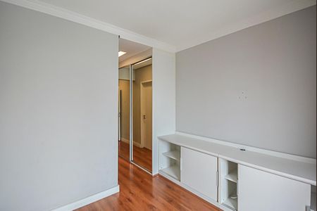 Apartamento à venda com 107m², 3 quartos e 2 vagas Apartamento à venda com 107m², 3 quartos e 2 vagasSuíte