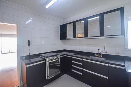 Apartamento à venda com 107m², 3 quartos e 2 vagas Apartamento à venda com 107m², 3 quartos e 2 vagasCozinha