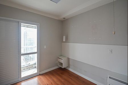 Apartamento à venda com 107m², 3 quartos e 2 vagas Apartamento à venda com 107m², 3 quartos e 2 vagasSuíte