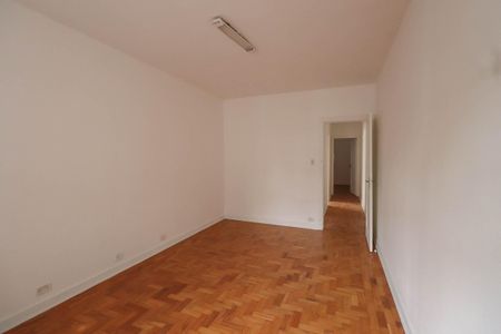 Casa para alugar com 130m², 2 quartos e 1 vaga Casa para alugar com 130m², 2 quartos e 1 vagaQuarto 1