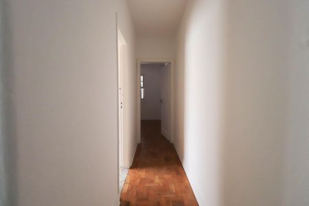 Casa para alugar com 130m², 2 quartos e 1 vaga Casa para alugar com 130m², 2 quartos e 1 vagaCorredor