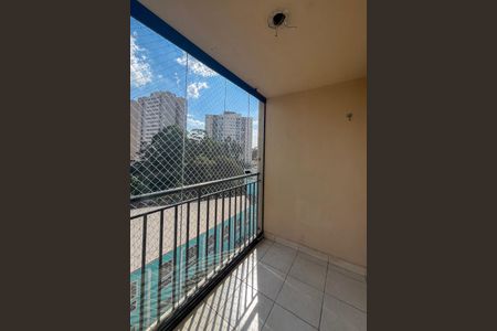Sacada de apartamento para alugar com 3 quartos, 68m² em Jardim Celeste, São Paulo
