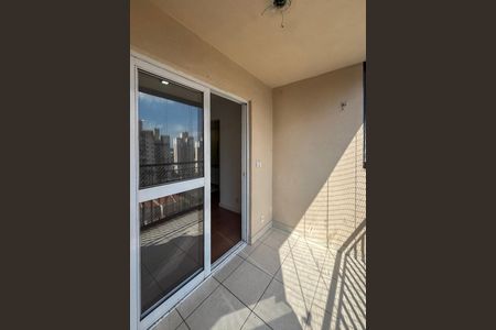 Sacada de apartamento para alugar com 3 quartos, 68m² em Jardim Celeste, São Paulo