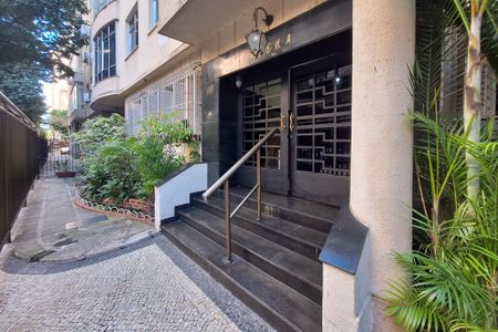 Apartamento à venda com 140m², 3 quartos e sem vaga Apartamento à venda com 140m², 3 quartos e sem vagaÁrea comum