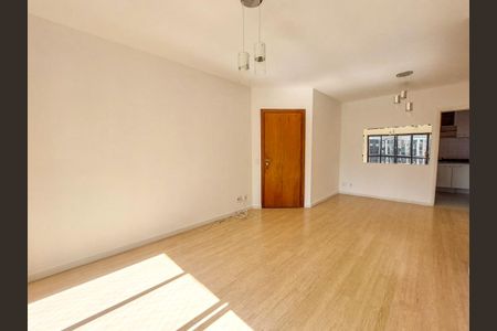 Sala de apartamento para alugar com 3 quartos, 95m² em Chácara Santo Antônio (zona Sul), São Paulo