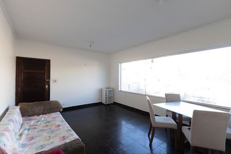 Casa à venda com 4 quartos, 300m² em Vila Mazzei, São Paulo